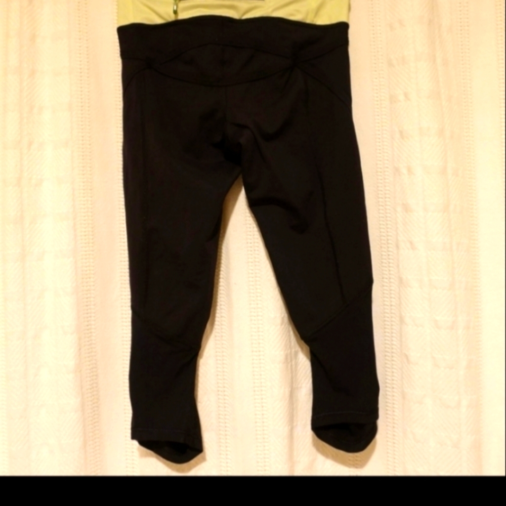 Lululemon cropped leggings
